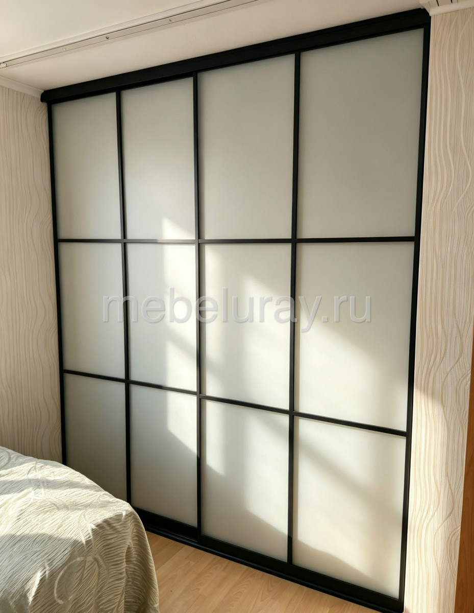 Garderobnye-dlya-nebolshih-komnat